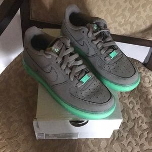 Air Force 1 Glow